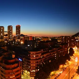 Superviews, Parking 24h Vigilado Incluido Y Netflix En Independiente Con Bano Privado En Particular, Francais&english Privatunterkunft Bilbao